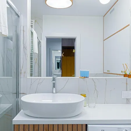 Daire Modern With The River View *